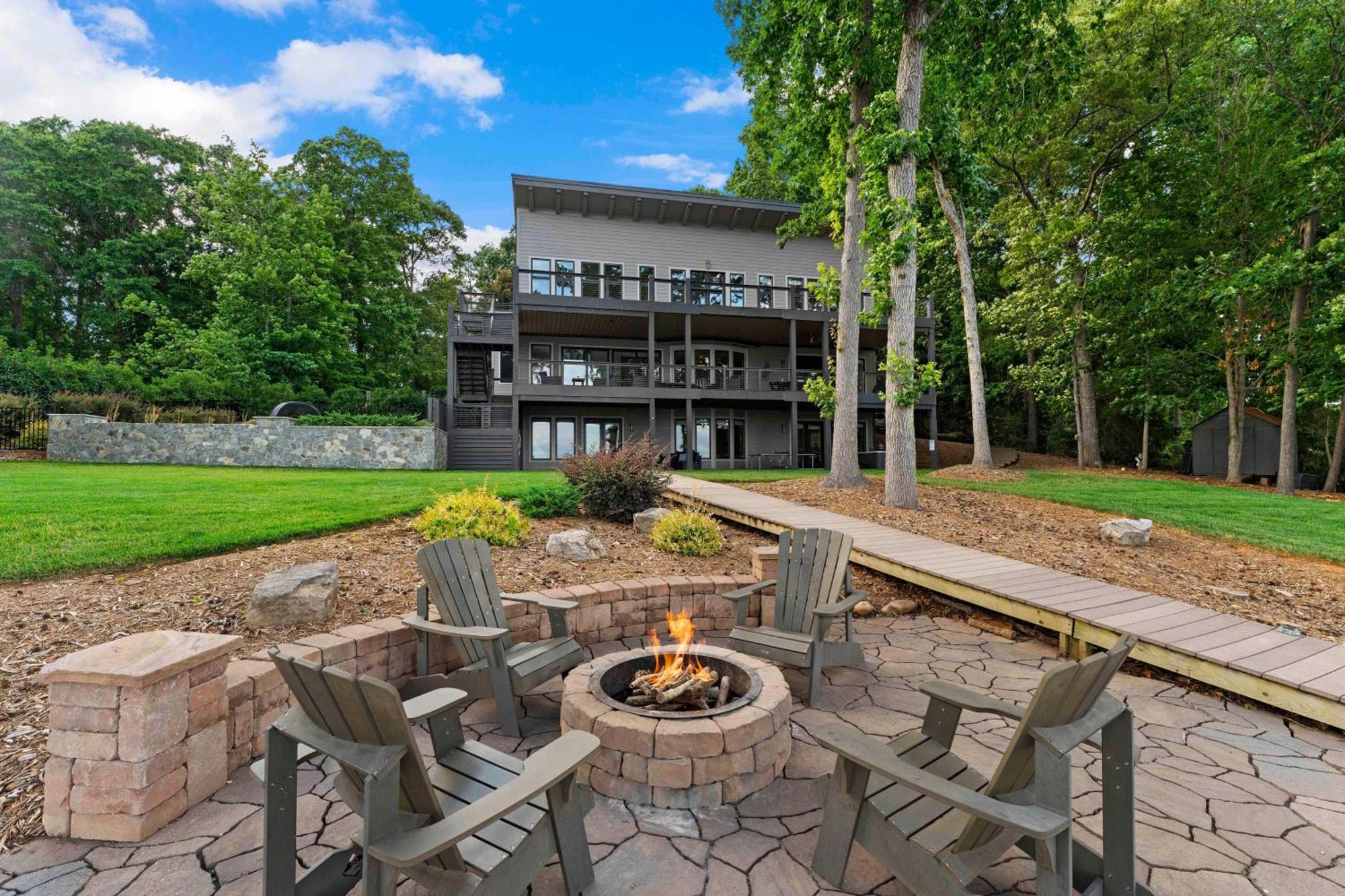 Lake Norman Getaway Mooresville Exterior photo